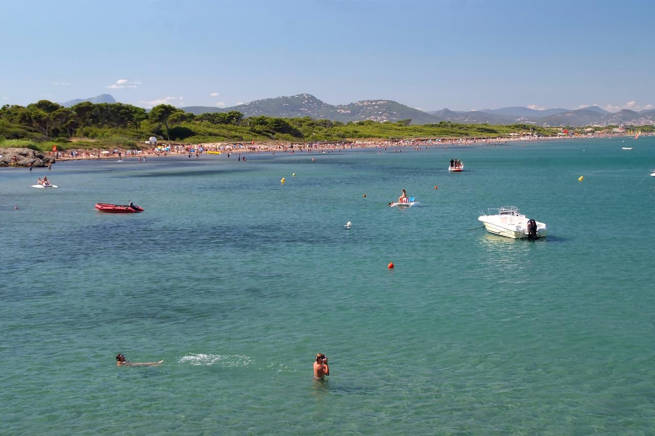 Camping Le Mediterranee Hyères Exterior foto